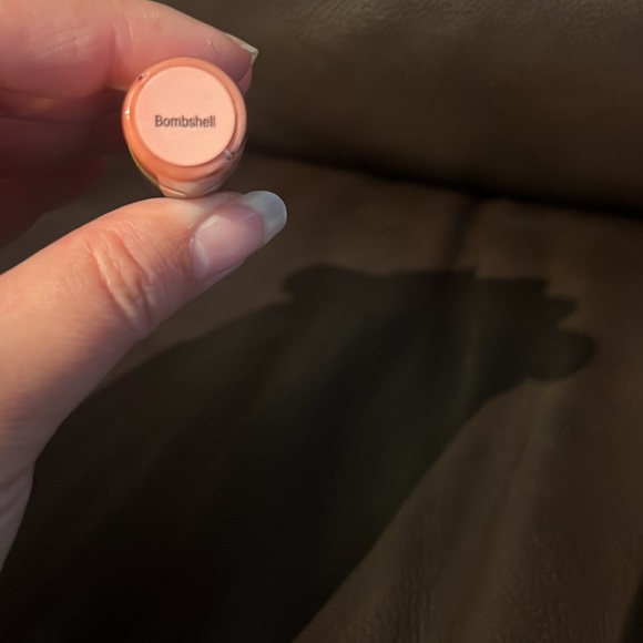 Bombshell Lipsense - Picture 2 of 3